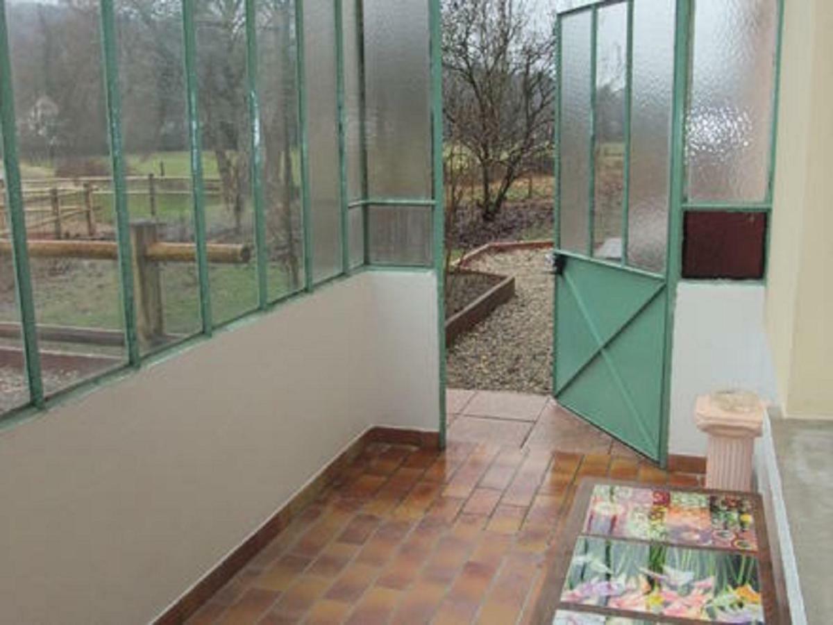 L'Oriere Des Bois Villa Ronchamp Exterior photo
